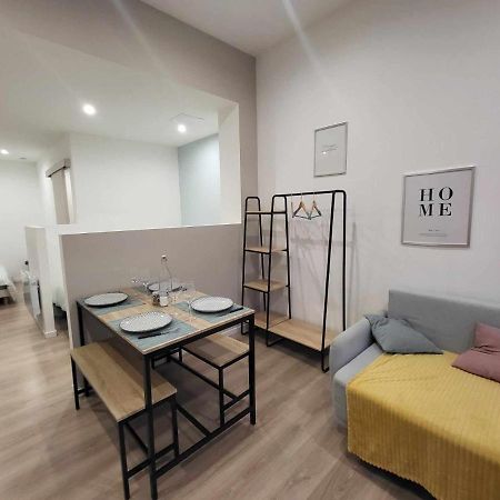 Appartement Canada 1 Valenciennes Buitenkant foto
